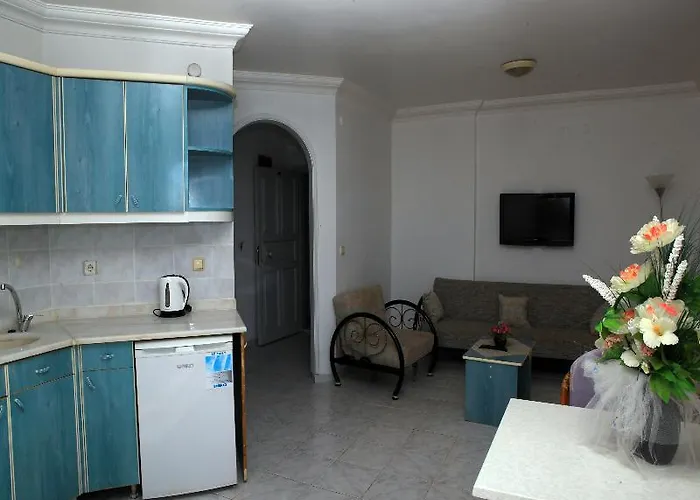 Aparthotel Anahtar 3*