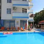 Anahtar מלון דירות 3*