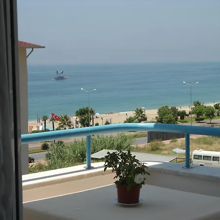 Hotel de apartamente Anahtar 3*